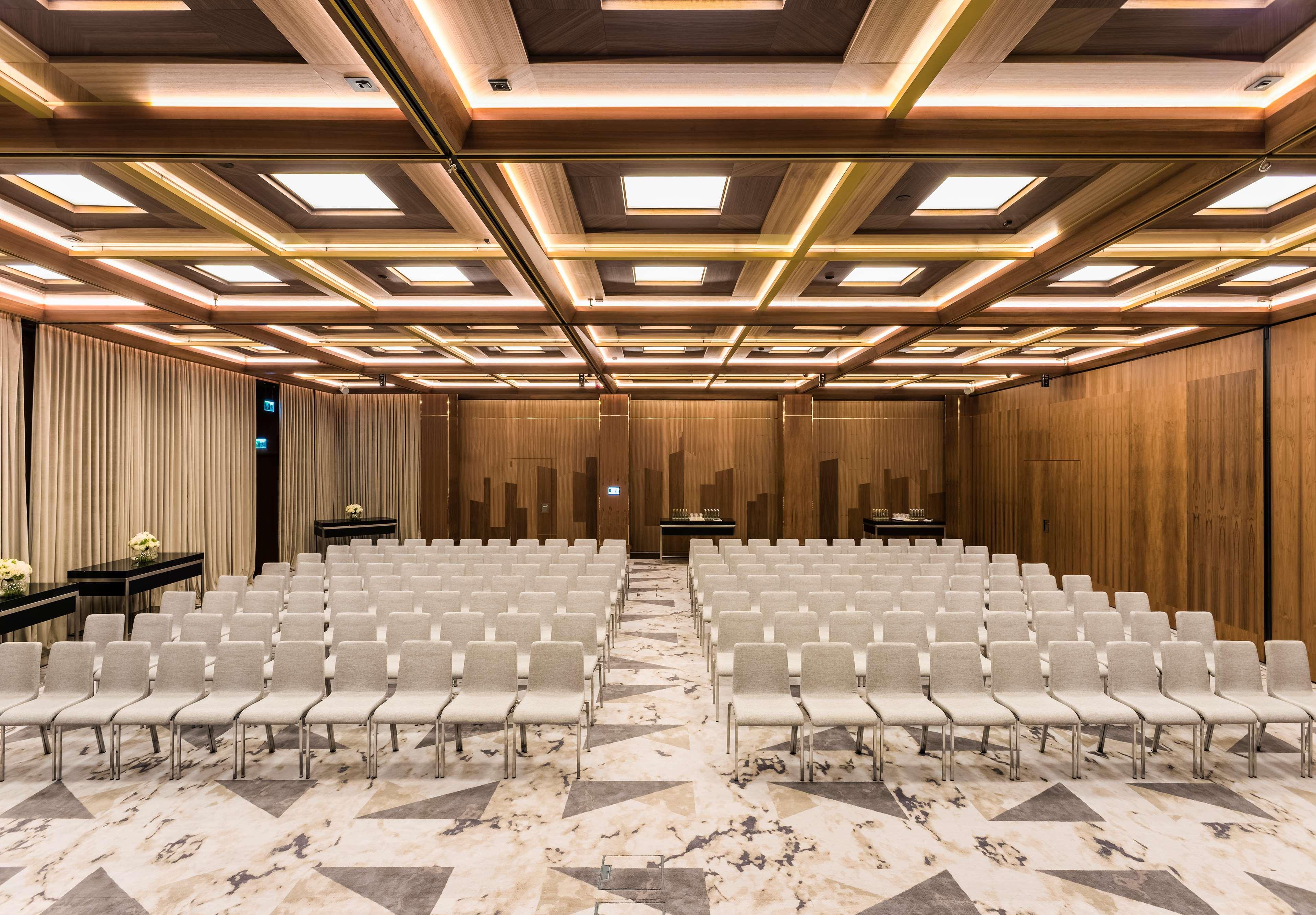 Raffles Europejski 5* Warsaw